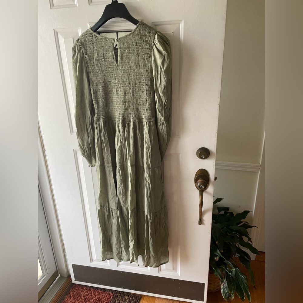 sage smocked dress🤍✨